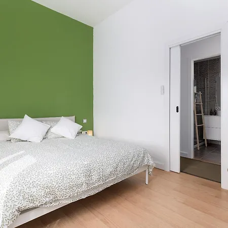 דירה Home2book Modern With Pool In *